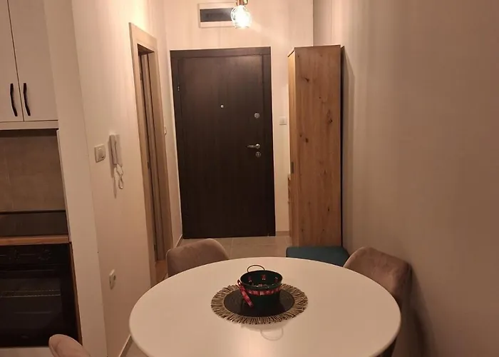 아파트 Victory 크라구예바츠